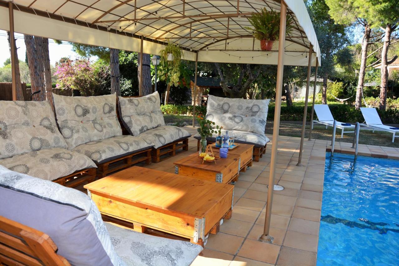 Villa Sitges El Ranch Amaizing Outdoor Areas Beaches At 5 Minutes Walk Sitges At 15 Min Drive Ac Pool Jacuzzi & Garden Xxl Calafell Buitenkant foto