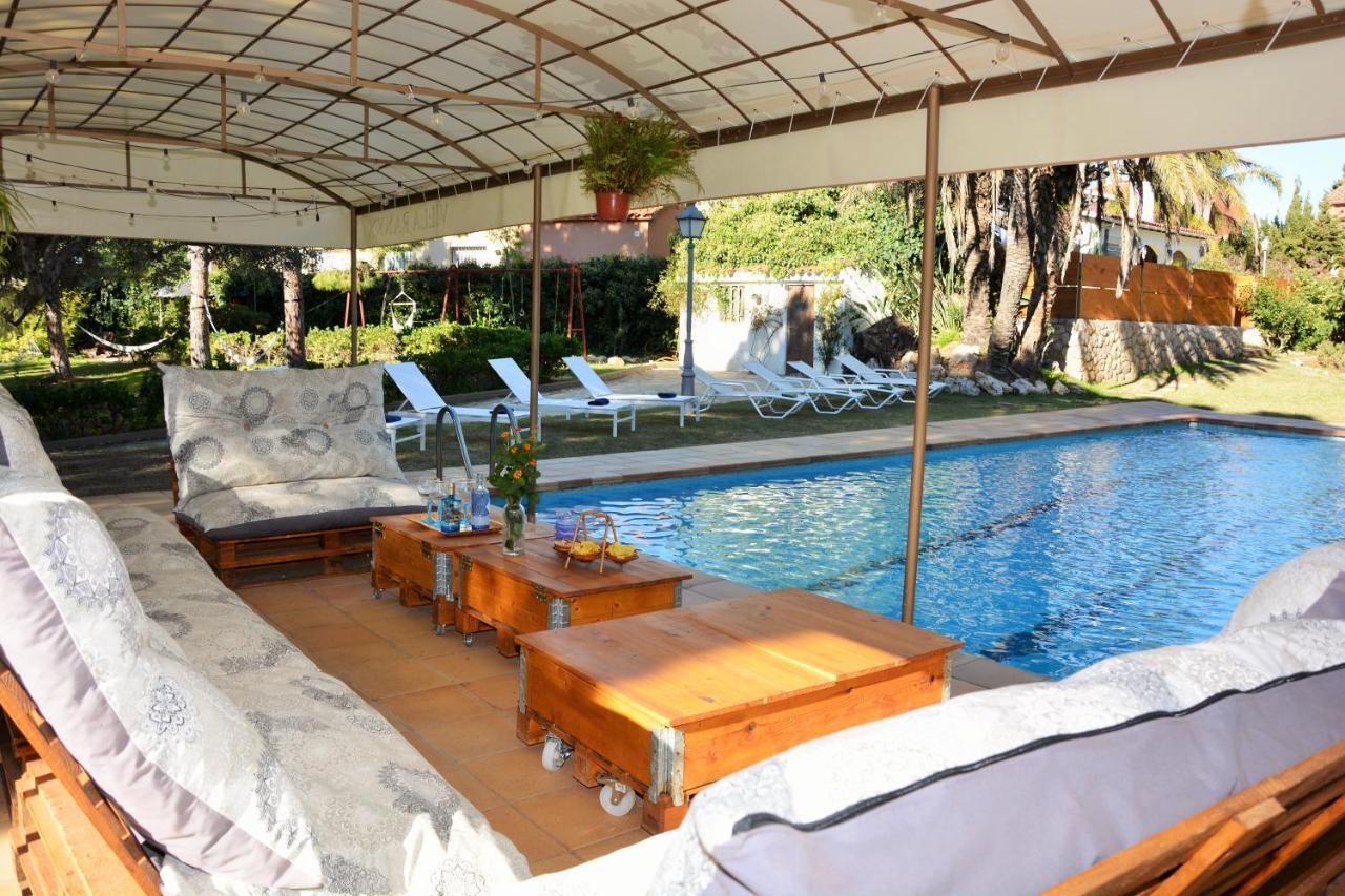 Villa Sitges El Ranch Amaizing Outdoor Areas Beaches At 5 Minutes Walk Sitges At 15 Min Drive Ac Pool Jacuzzi & Garden Xxl Calafell Buitenkant foto