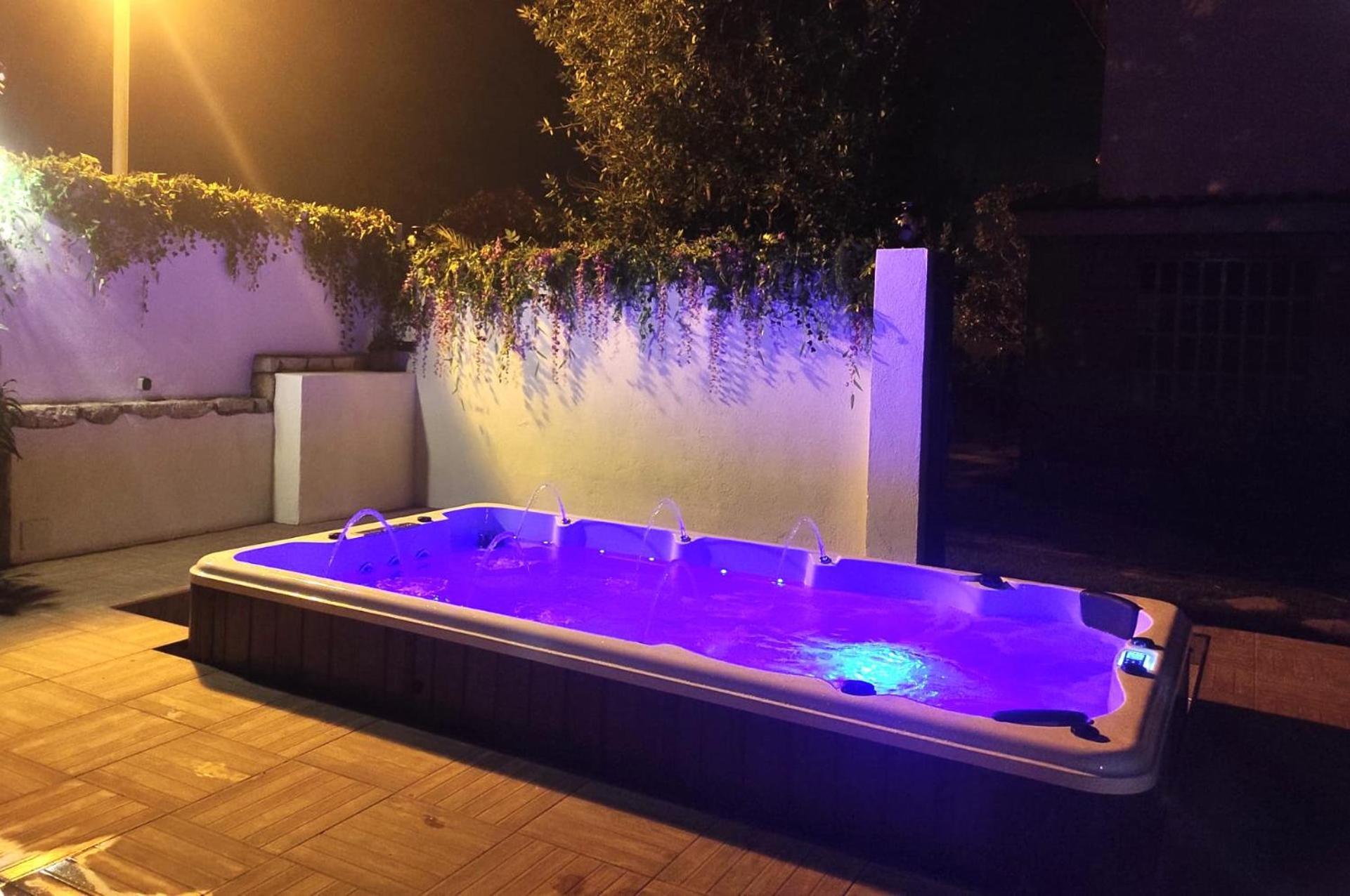 Villa Sitges El Ranch Amaizing Outdoor Areas Beaches At 5 Minutes Walk Sitges At 15 Min Drive Ac Pool Jacuzzi & Garden Xxl Calafell Buitenkant foto