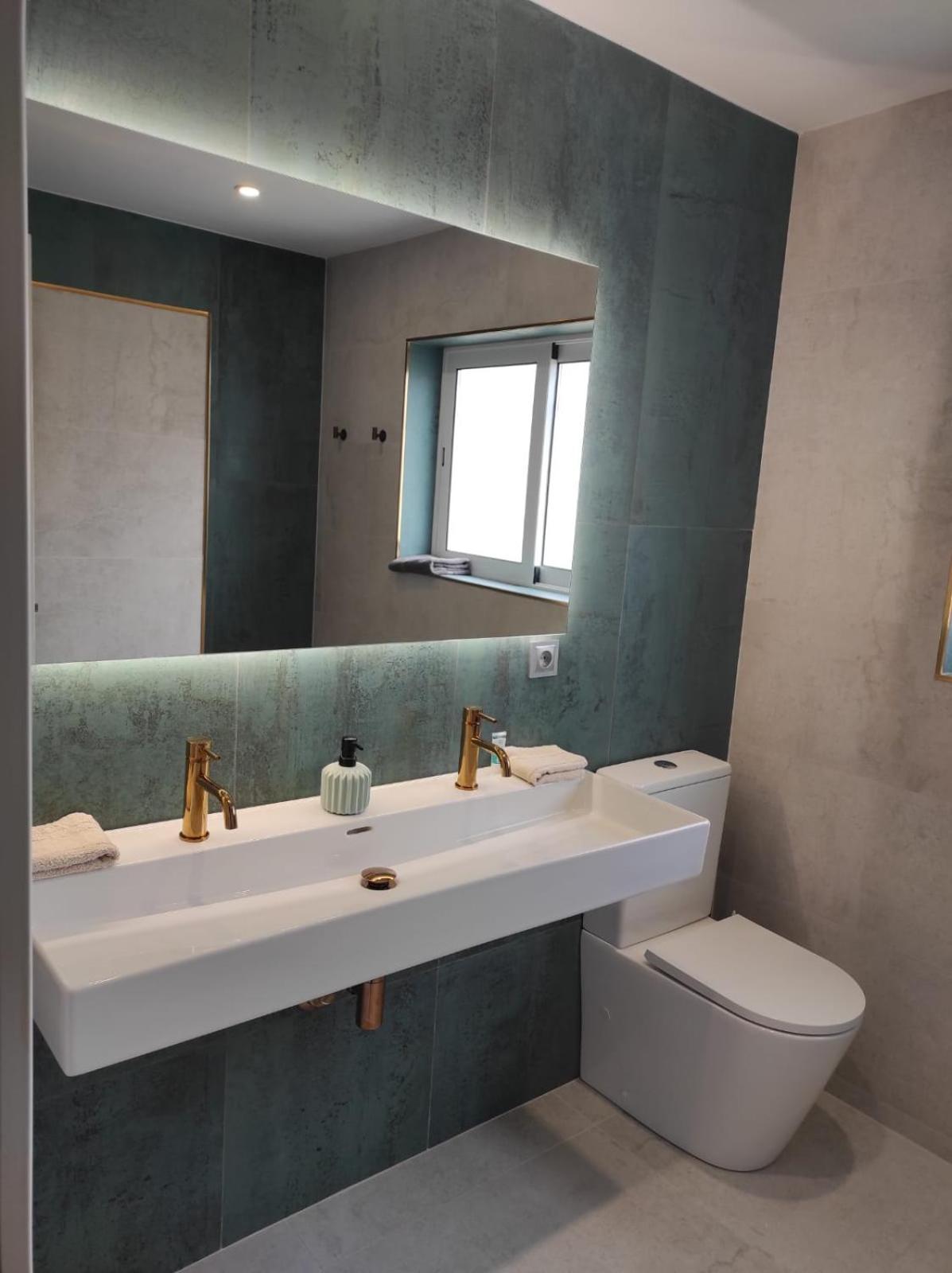 Villa Sitges El Ranch Amaizing Outdoor Areas Beaches At 5 Minutes Walk Sitges At 15 Min Drive Ac Pool Jacuzzi & Garden Xxl Calafell Buitenkant foto